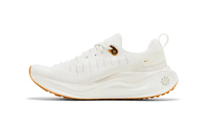 Womens ReactX Infinity Run 4 - Phantom Metallic Gold White - Image 3