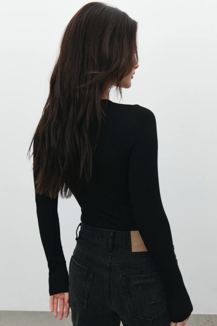BAYSE Lara Bodysuit - Black - Image 4